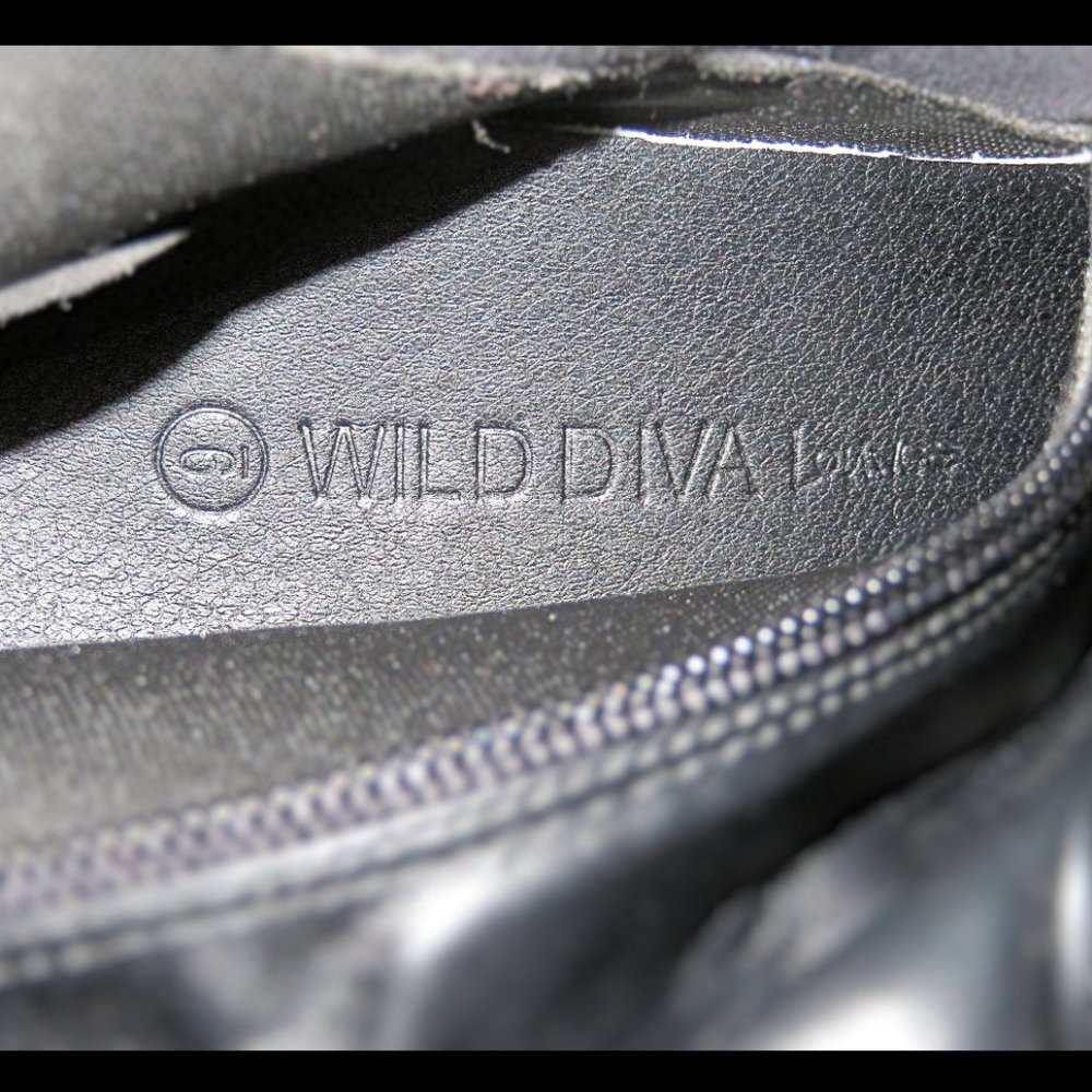 SOLD - Wild Diva Lounge "Giselle" Black US 9 Pointed Toe Knee High Heel Boots - Picture 10 of 11